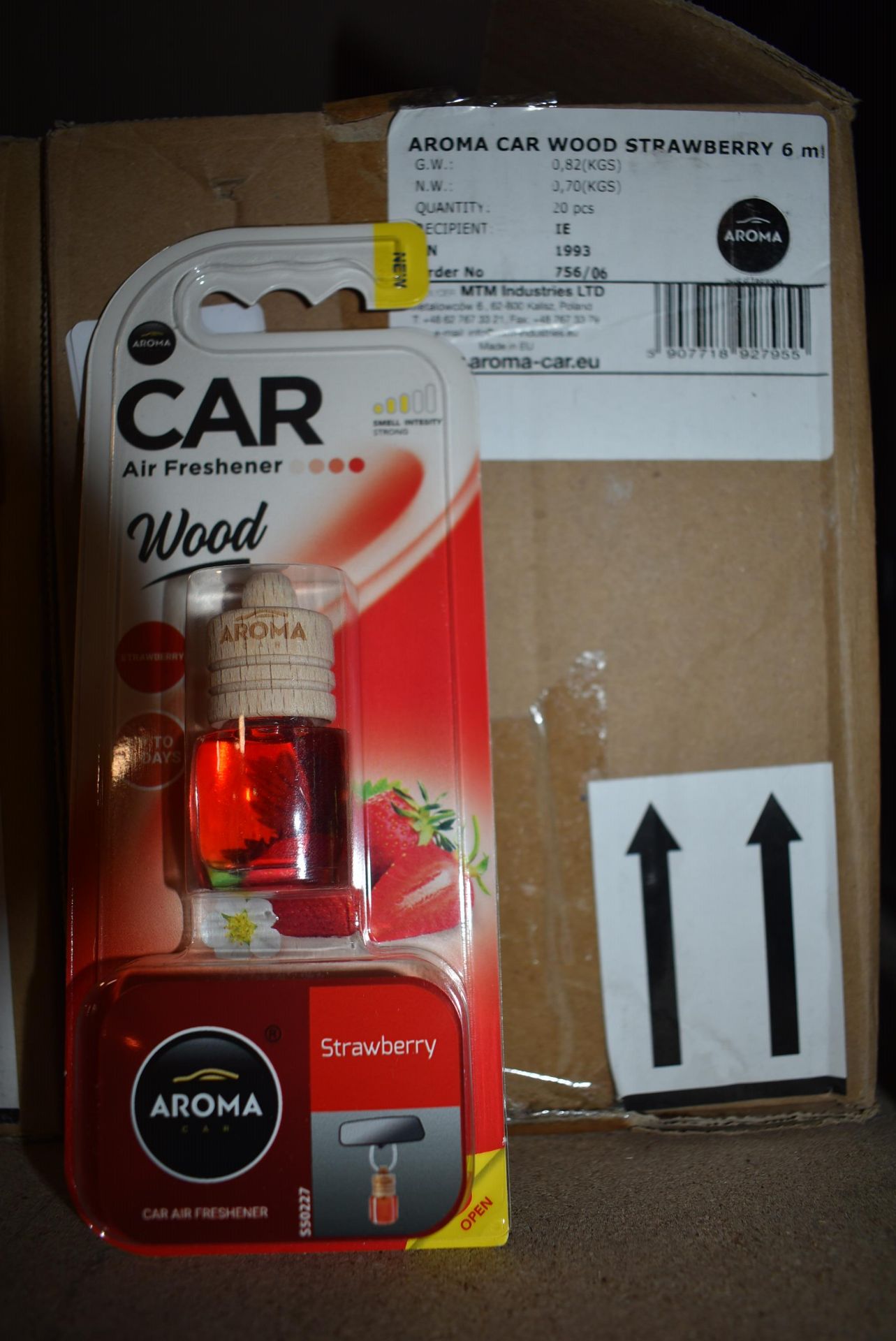 Aroma Car Wood Strawberry 6ml 20pc Air Freshener S