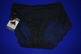 *Yummie Pretty Powerful Briefs Tamlyn Black Size: XS RRP £49