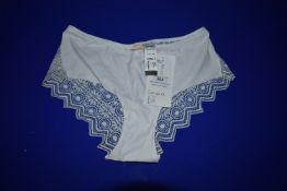 *Passionata Georgia White Lace Briefs Size: XS RRP £18