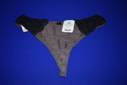*Aubabe Lingerie Deluxe Thong Size: L RRP £49