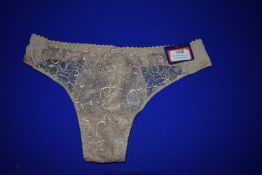 *Prima Donna Soiree Café Glace Thong Size: L RRP £46