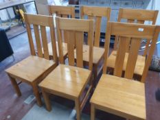 * 6 x soldid dining chairs