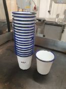 * 18 x enamel chip cups