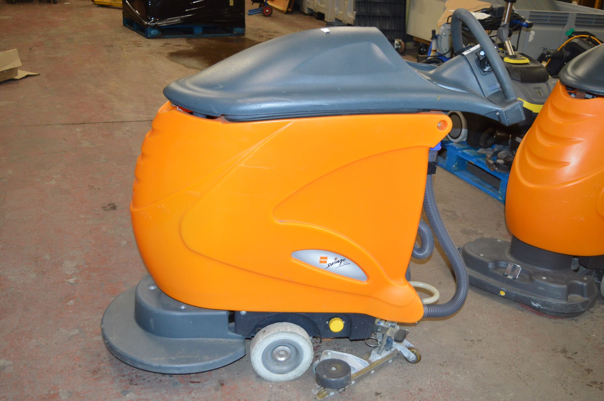 Swingo 855B Floor Cleaner (no key)