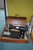 *Vintage Singer Manual Sewing Machine