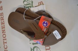 *Flojos Brown Flipflops Size: 9