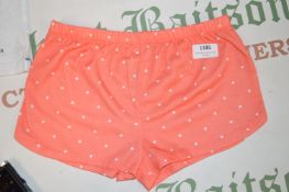 Carter’s Polka Dot Short Size: 5T