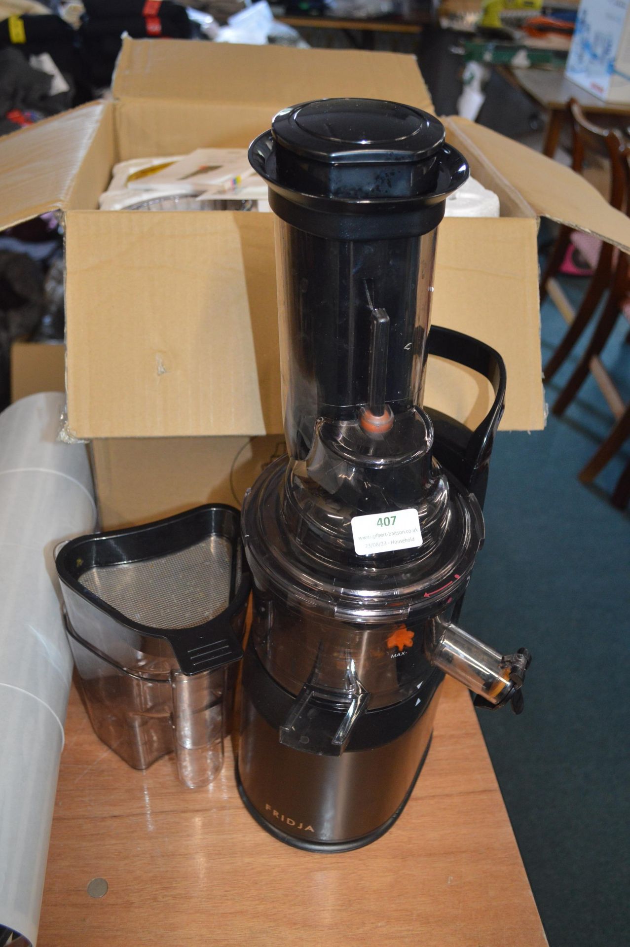 *Fridja Masticating Whole Fruit Juicer (salvage)