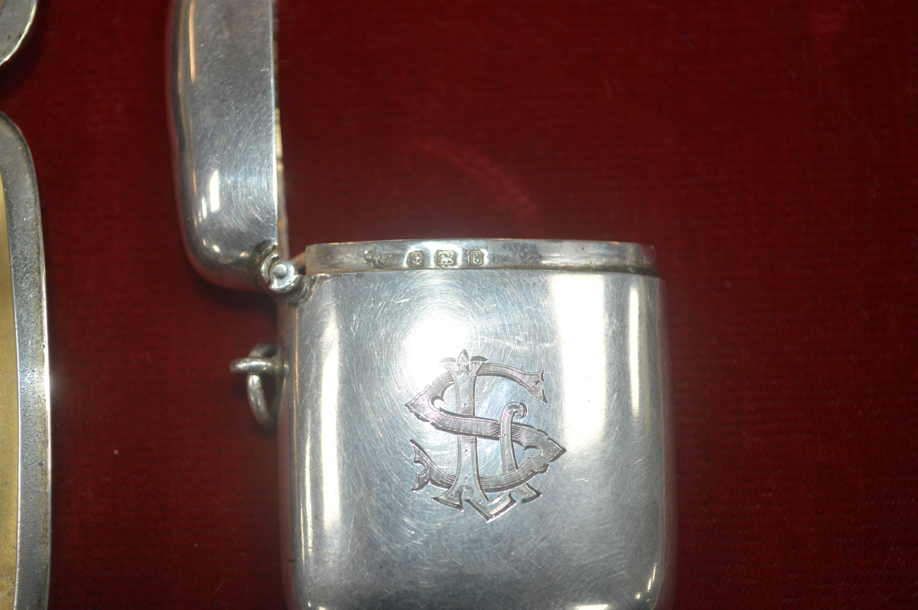 Silver Smoking Set Comprising Cigarette Case, Vest - Image 3 of 4