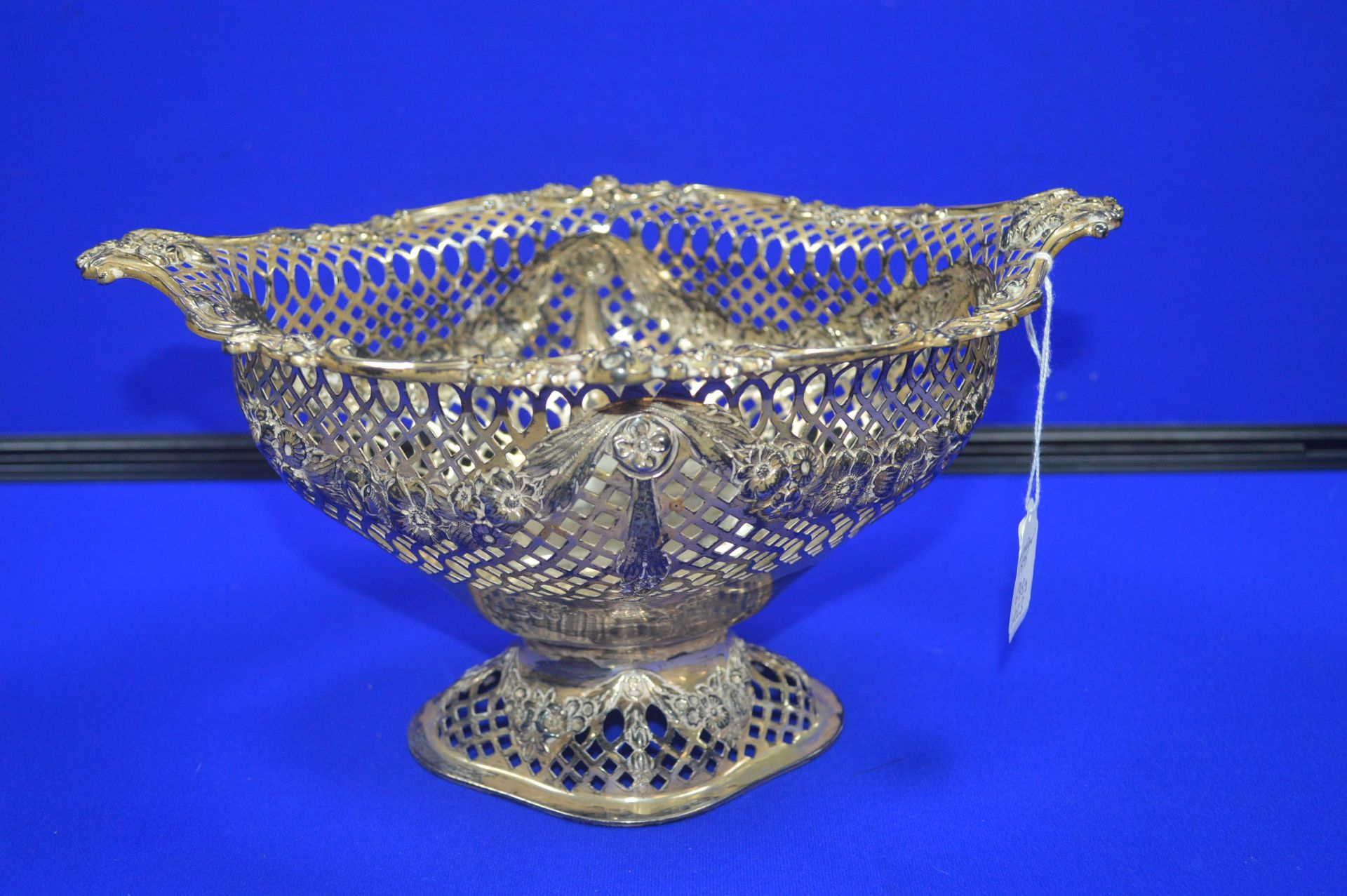 Silver Basket Hallmarked London 1895 ~693g - Image 3 of 5