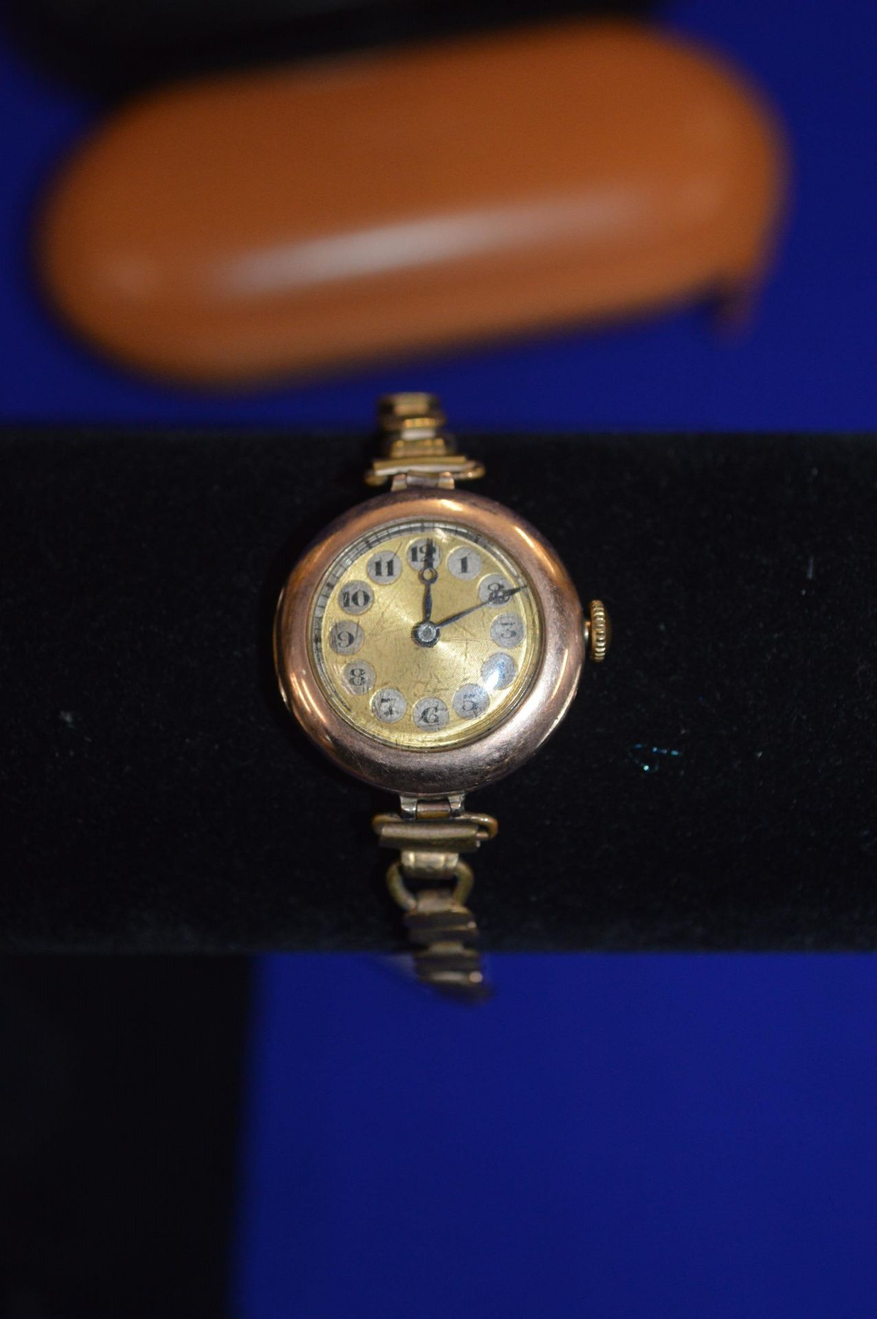 1920 Vintage Ladies Rolex 9ct Gold Watch & Bracelet - Image 3 of 5