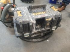 * Dewalt XR flex volt dust extractor