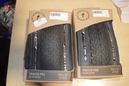 *Two Tracer Pro Bike Tyres 700 x 47c