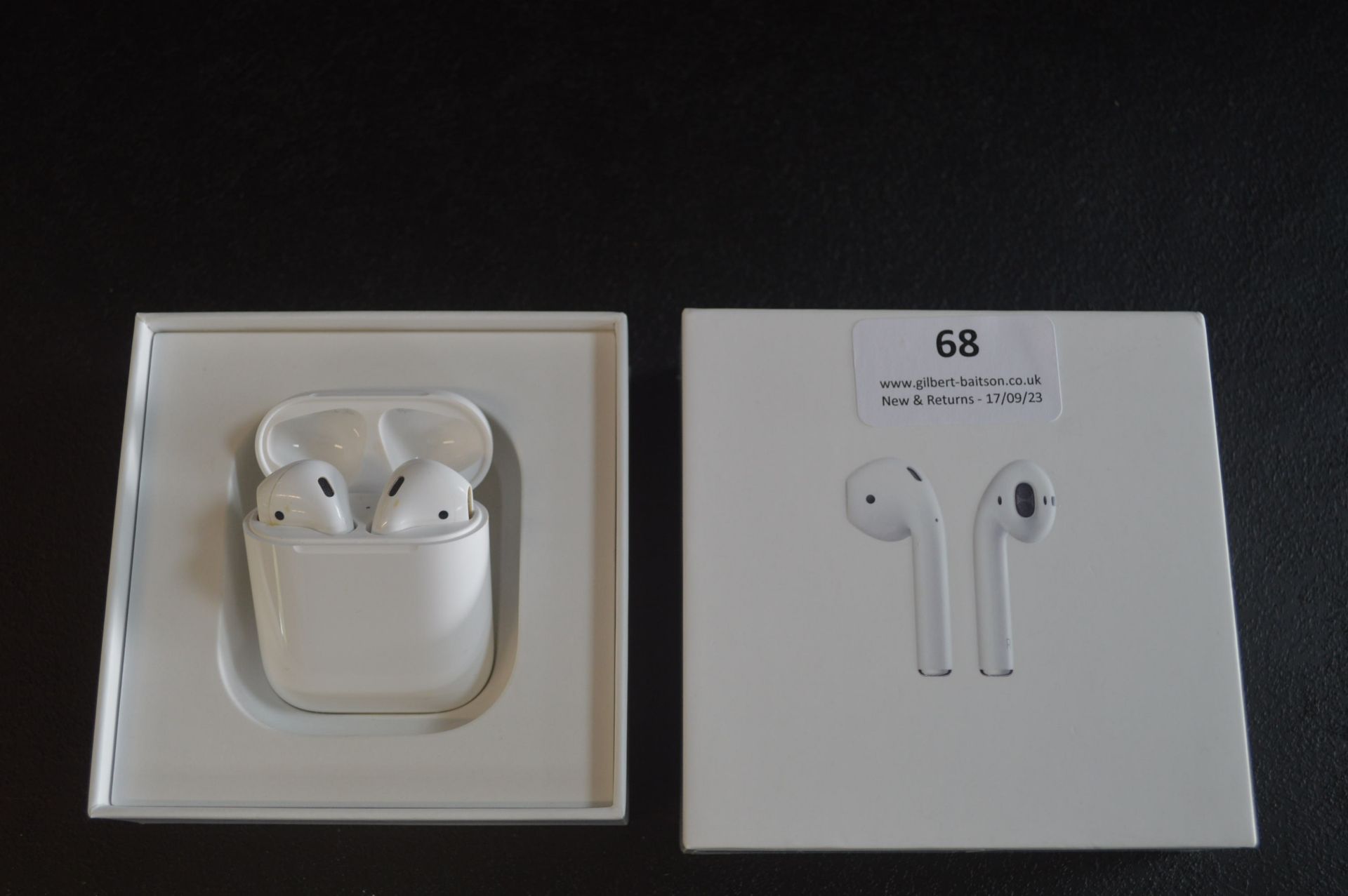 *Apple Airpods 2nd Gen