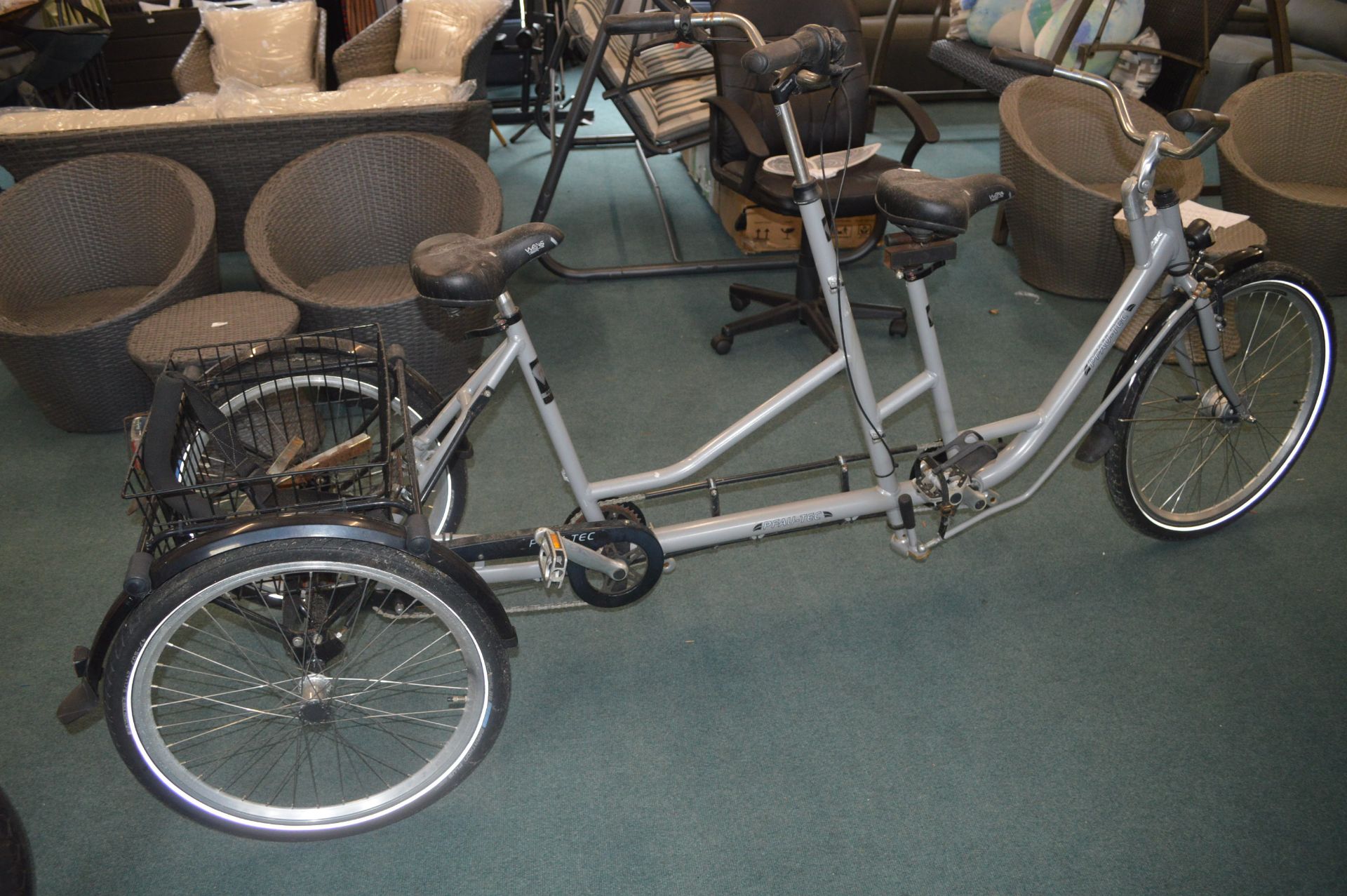 PFAU-TEC Tandem Tricycle Mobility/Disability Bike - Image 4 of 4