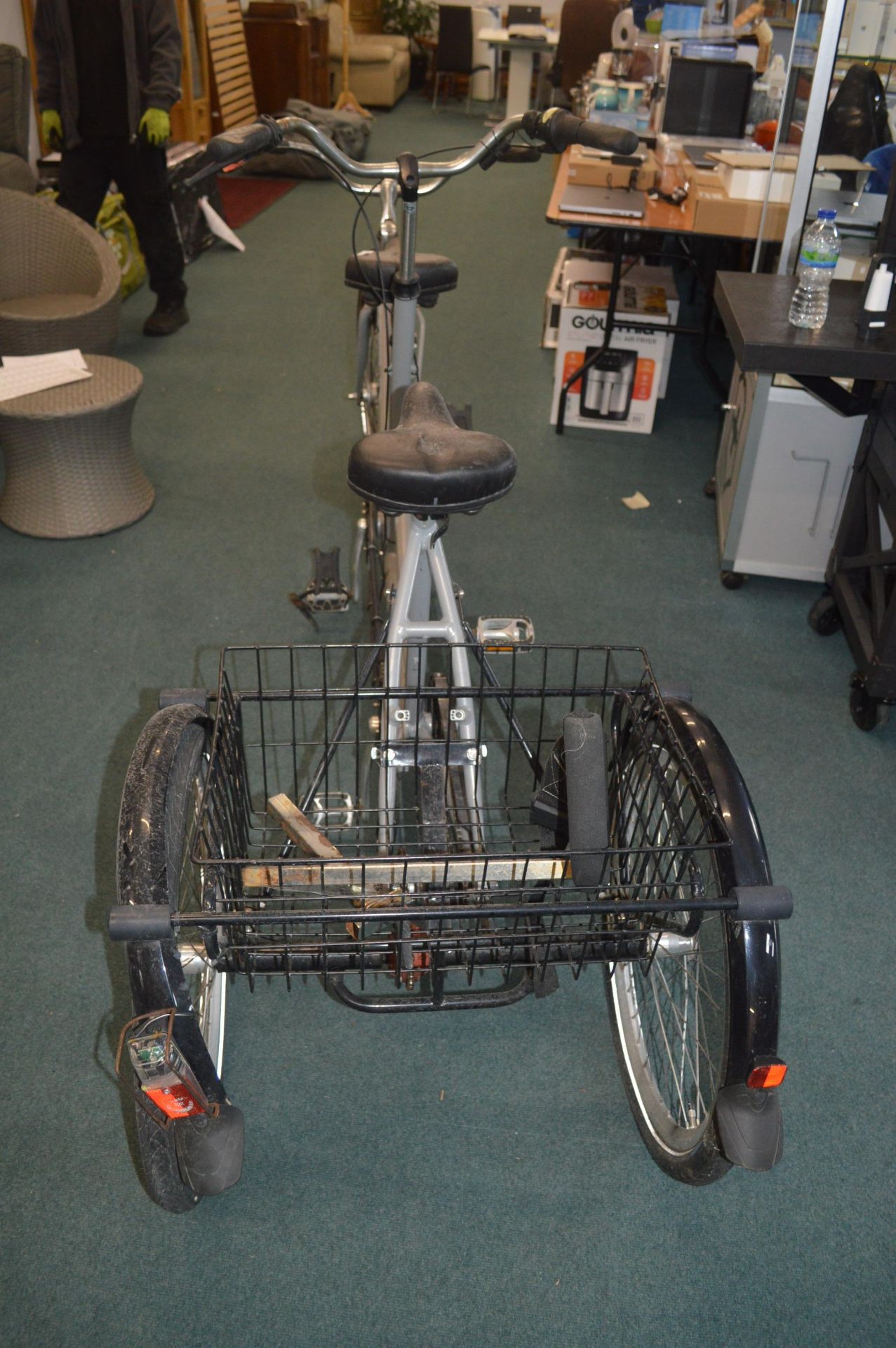 PFAU-TEC Tandem Tricycle Mobility/Disability Bike - Image 3 of 4