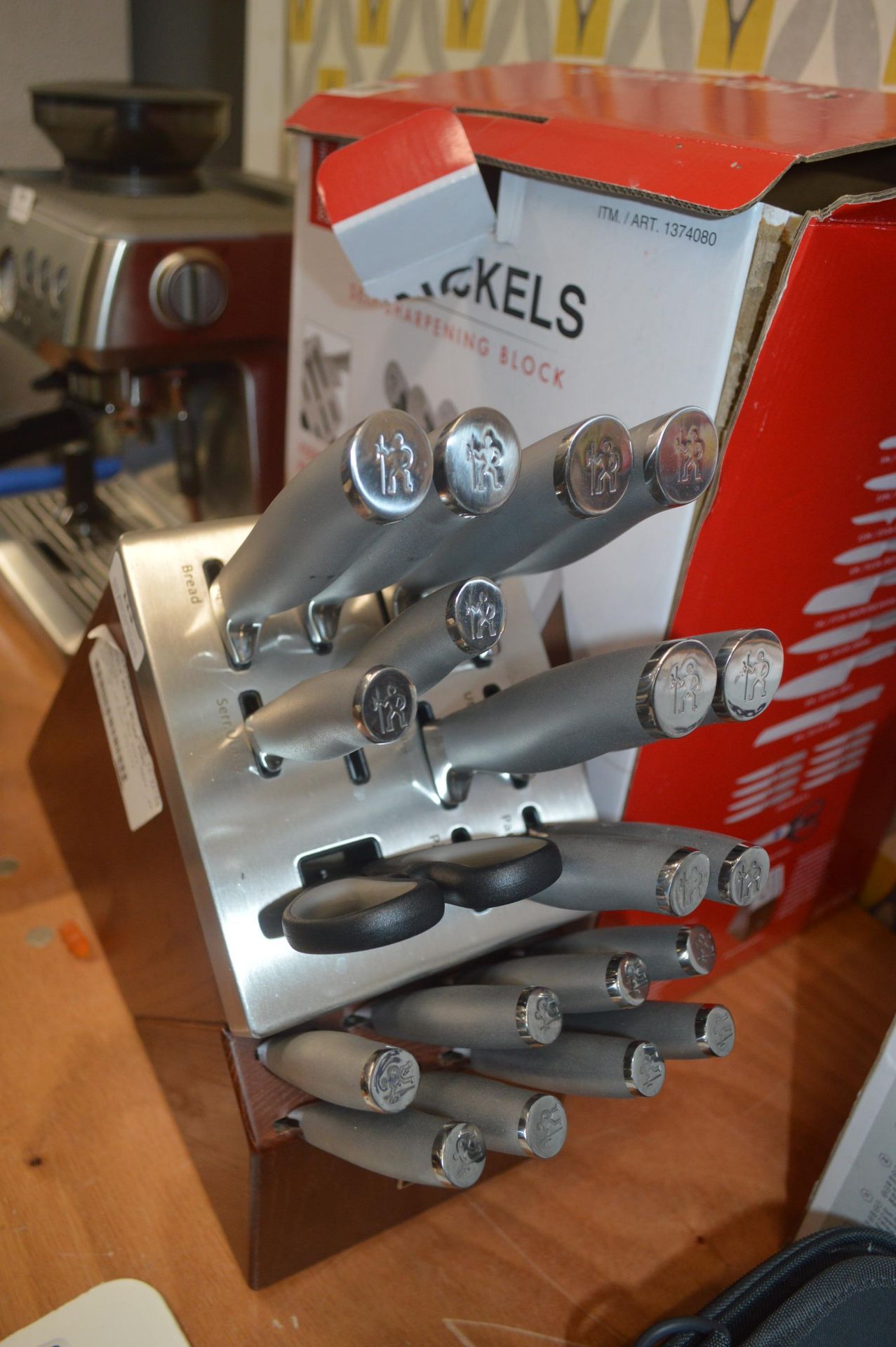 *Henckles 20pc Knife Block - Image 3 of 3