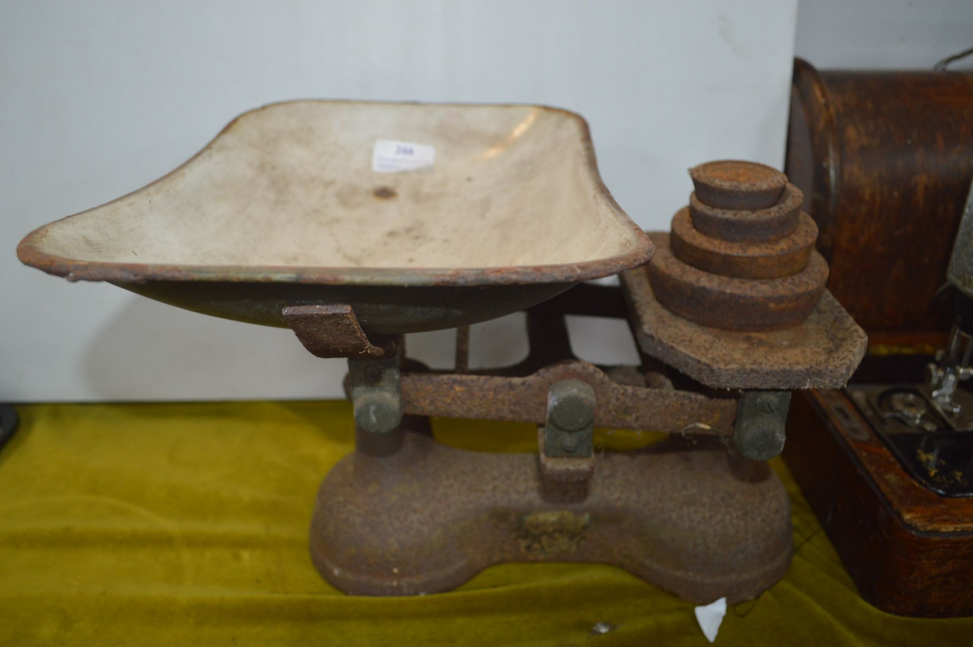 Vintage Cast Iron Kitchen Scales