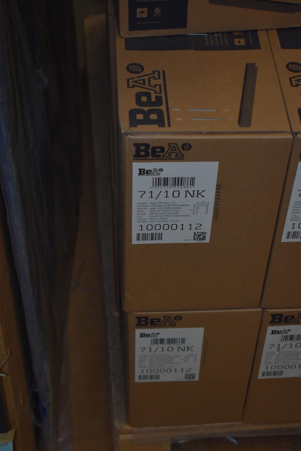 *Two Boxes of ~240000 BEA 71/MK Staples