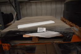 *Pallet of ~32 White Nomad Bases 570x100x30mm