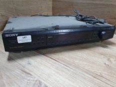 * Sony FM stereo/FM-AM Tuner ST-SE300