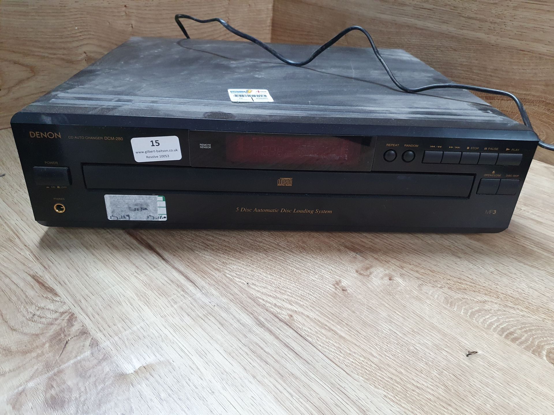 * Denon CD auto changer DCM-280