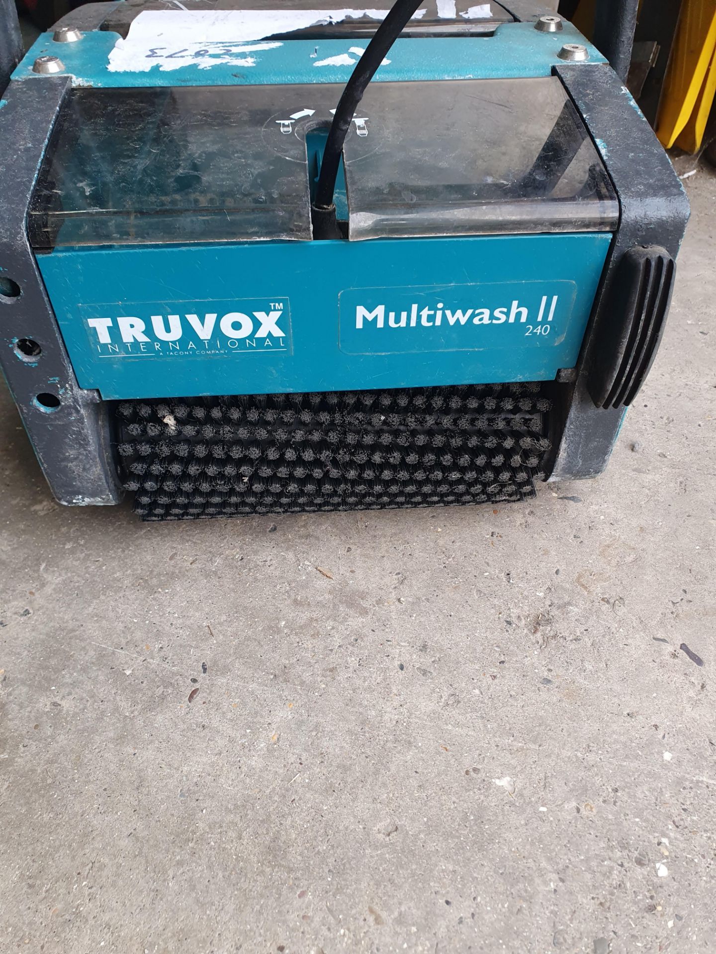 * Truvox multiwash II 240 - Image 2 of 2