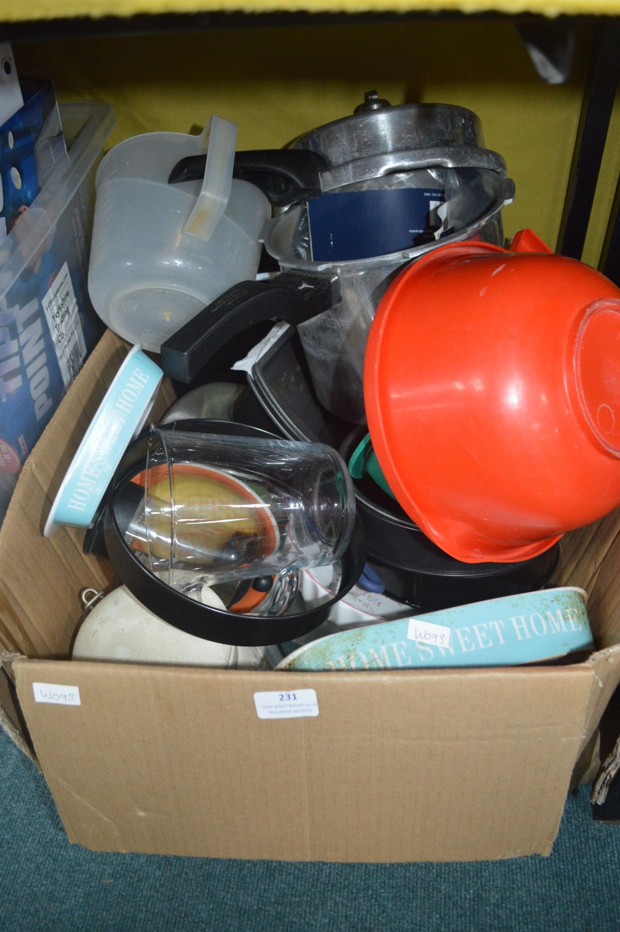 Assorted Kitchenware, Pans, etc.