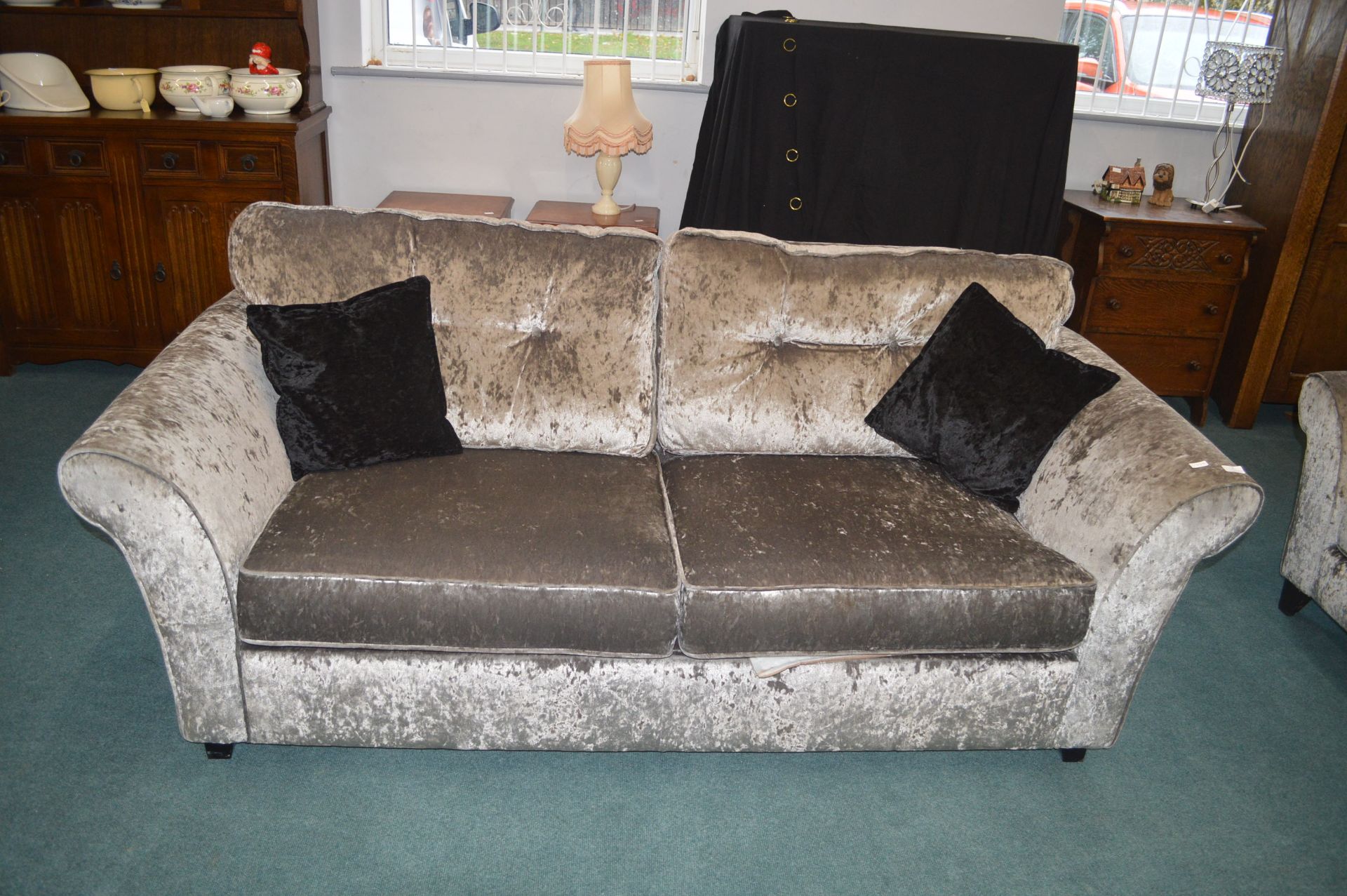 DFS Double Sofa Bed with Grey Plush Upholstery - Bild 2 aus 5