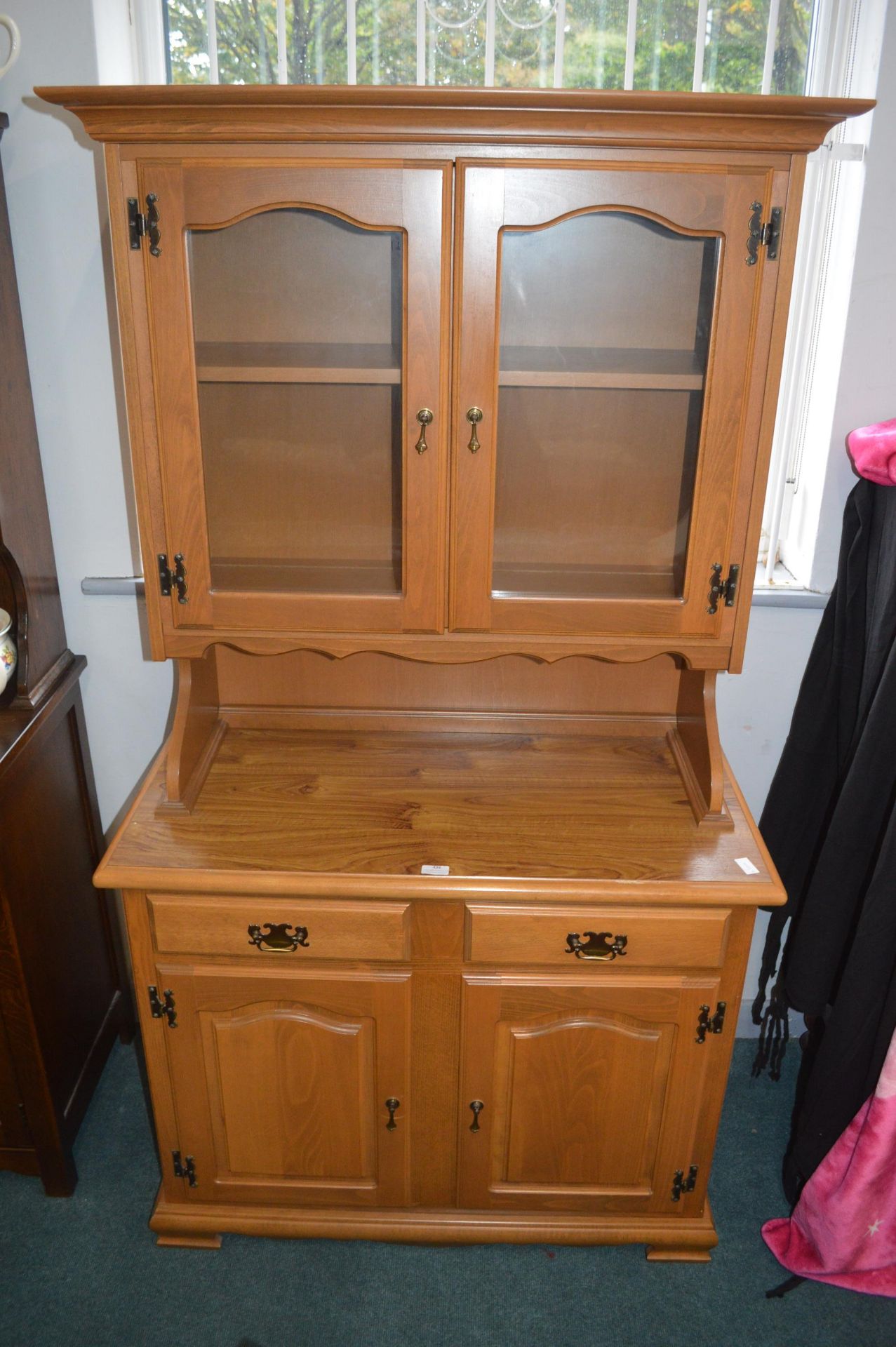 Kitchen Dresser with Glazed Cabinet