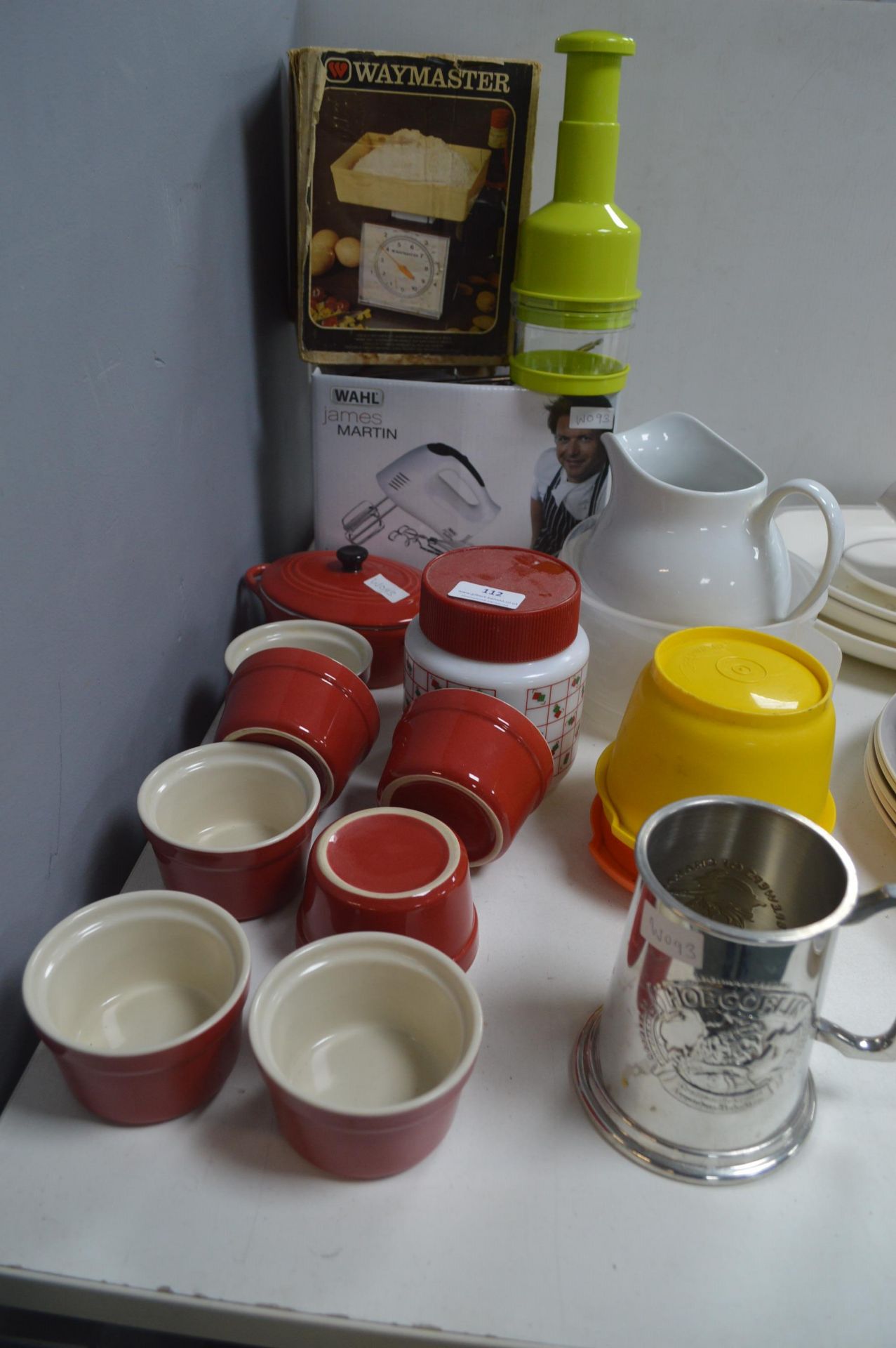 Assorted Kitchenware