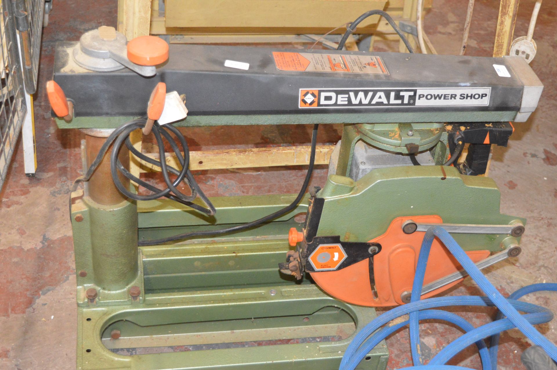 Dewalt Power Shot Radial Arm Saw