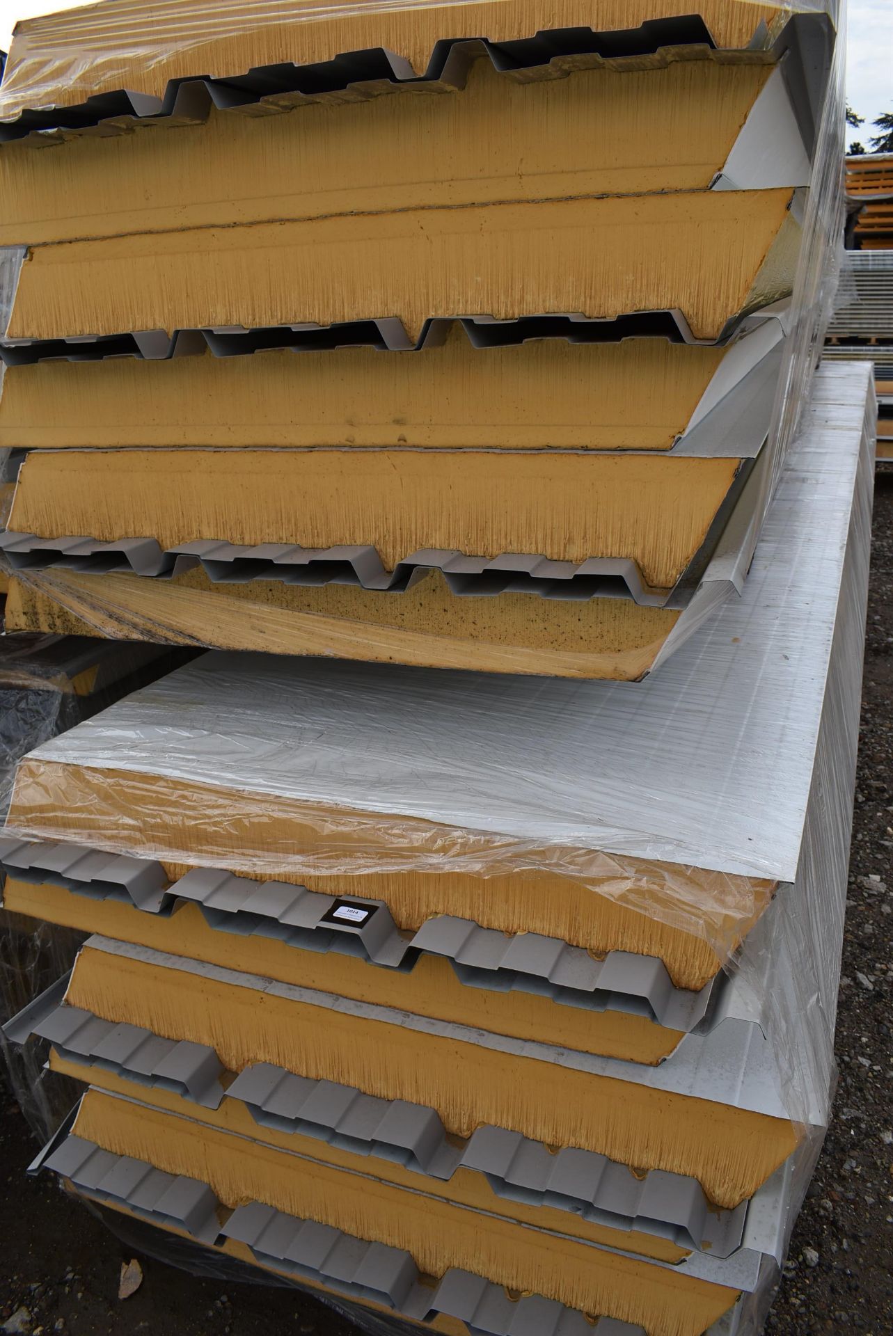 *~12 Sheets of Assorted Insulated Cladding 7m long, 120mm thick (Collection Only, No P&P Available) - Image 2 of 2