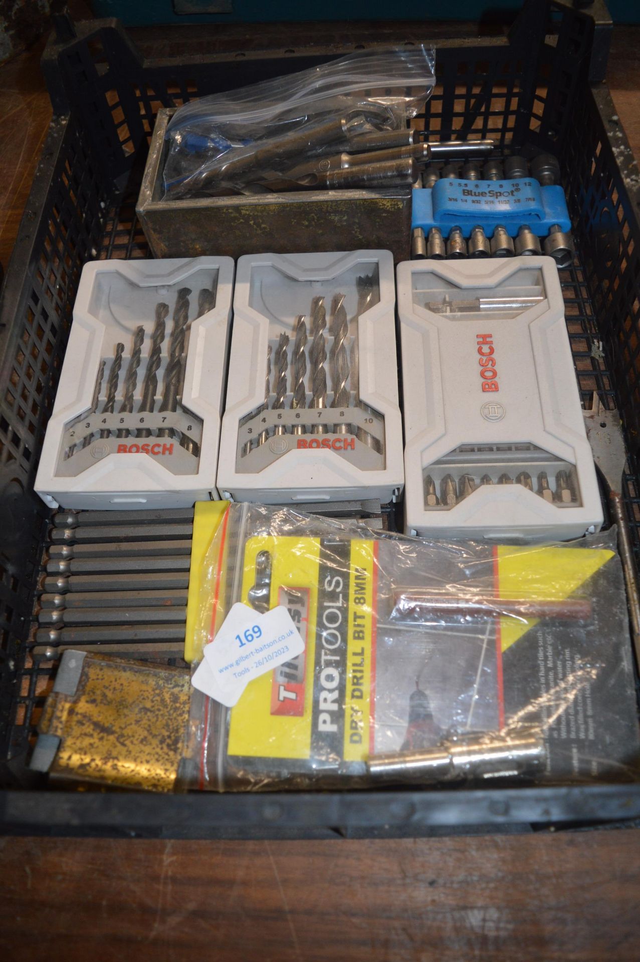 *Quantity of Bosch Drill Bits and Drivers