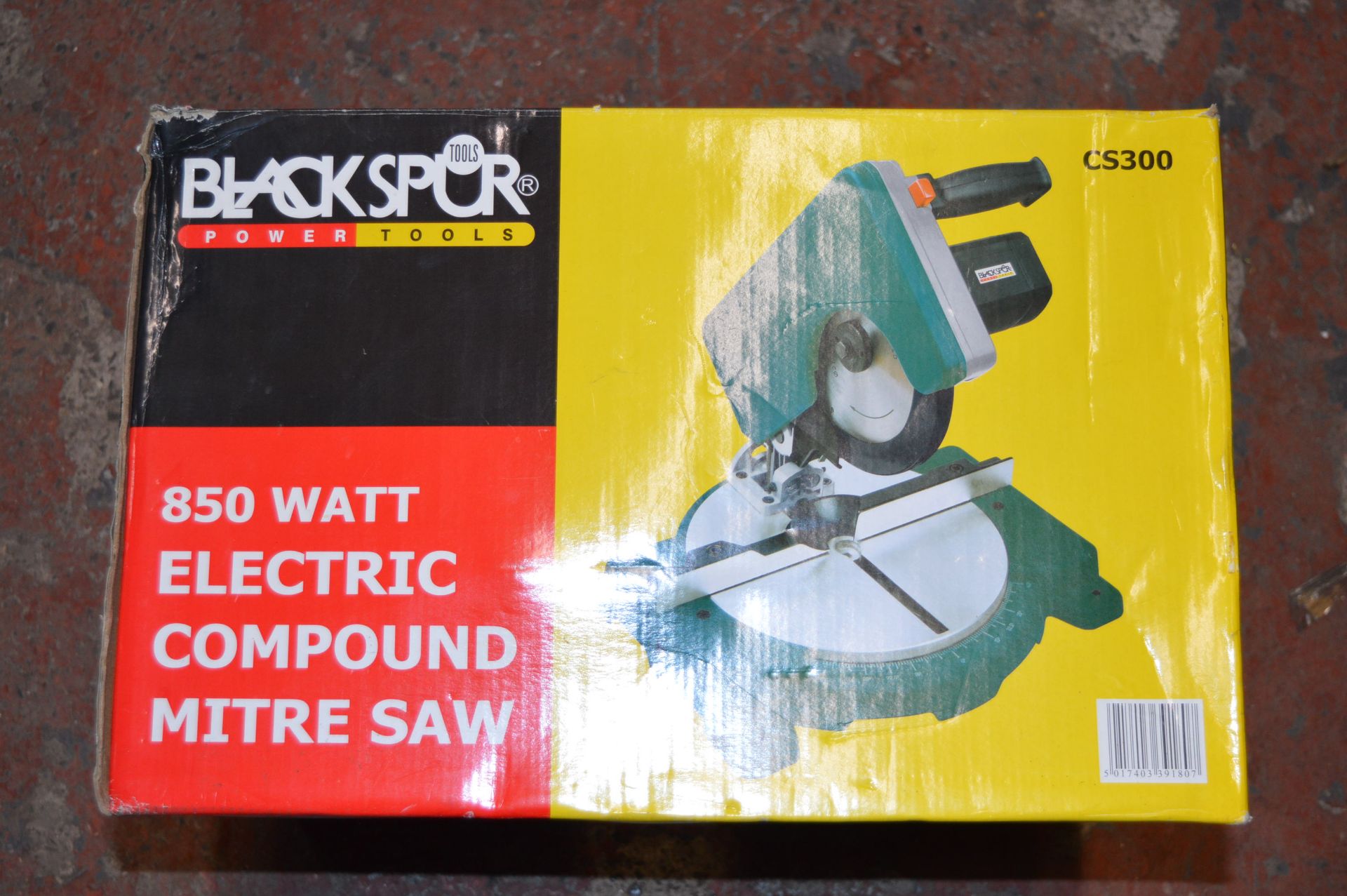 Black Spur 850w Compound Mitre Saw