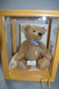 Steiff Bear of the Year 2016 No. 351 with Display