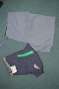 *Two Pairs of Men's Shorts Size: 38