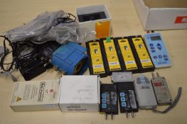 * 4x Philips M3516A 12v batteries, various leads & probes etc