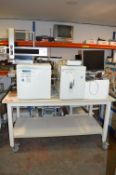 * Finnigan Mat GCQ MS system with CTA A2005 liquid sampler & accessories on mobile workbench