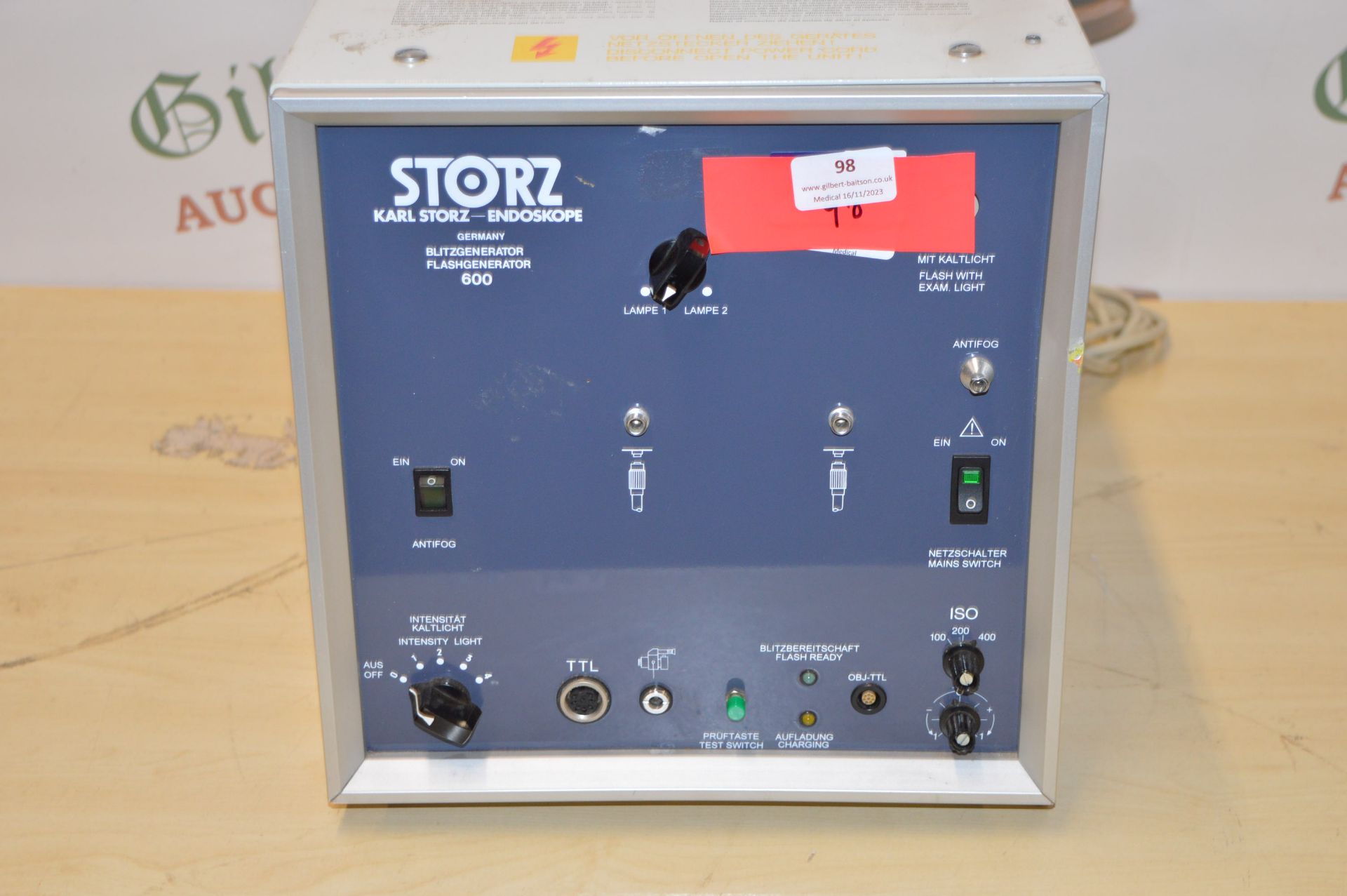 * Karl Storz-Endoskope 600 flash generator