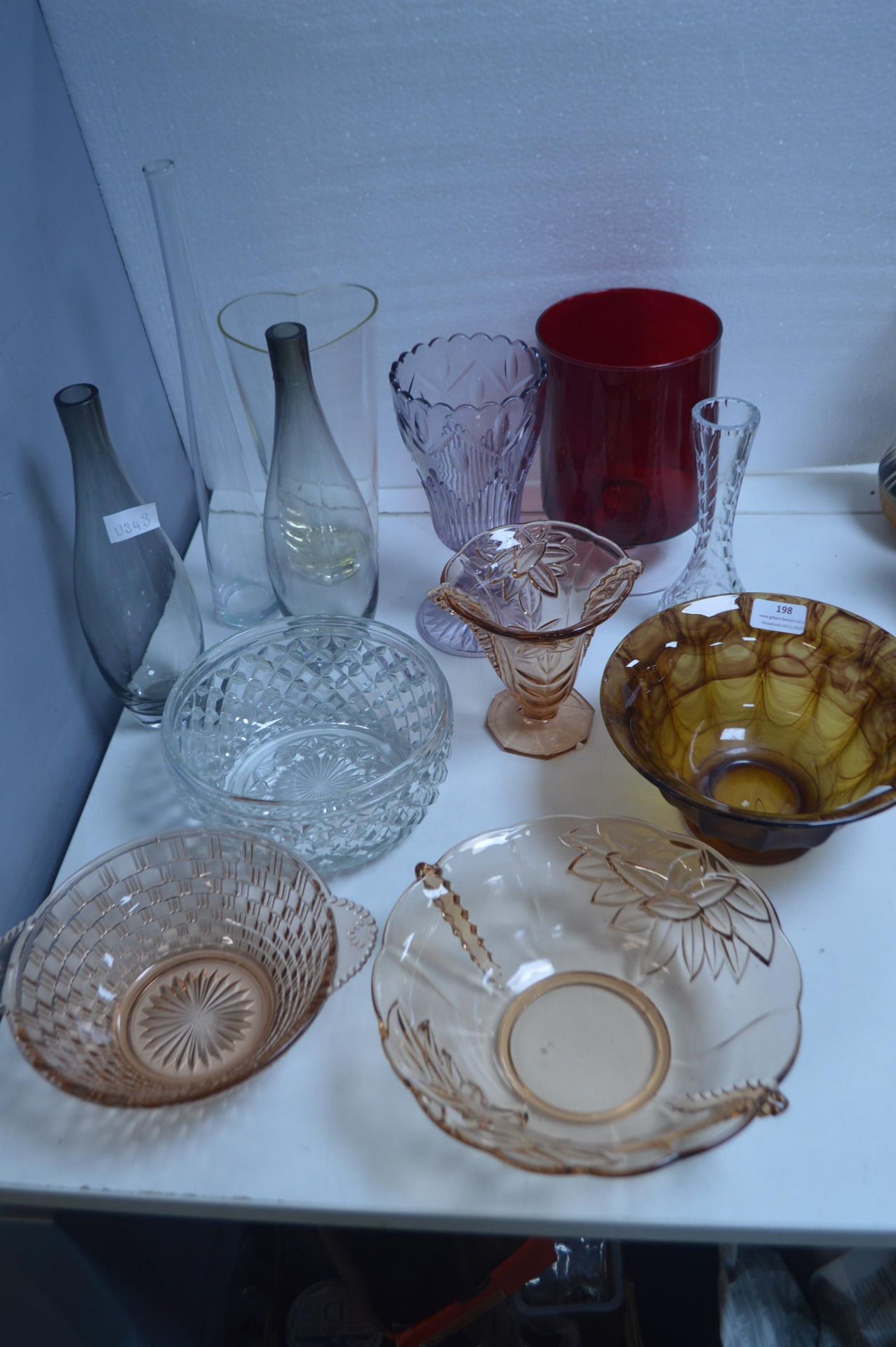 Vintage Glass Bowl and Vases - Image 2 of 2