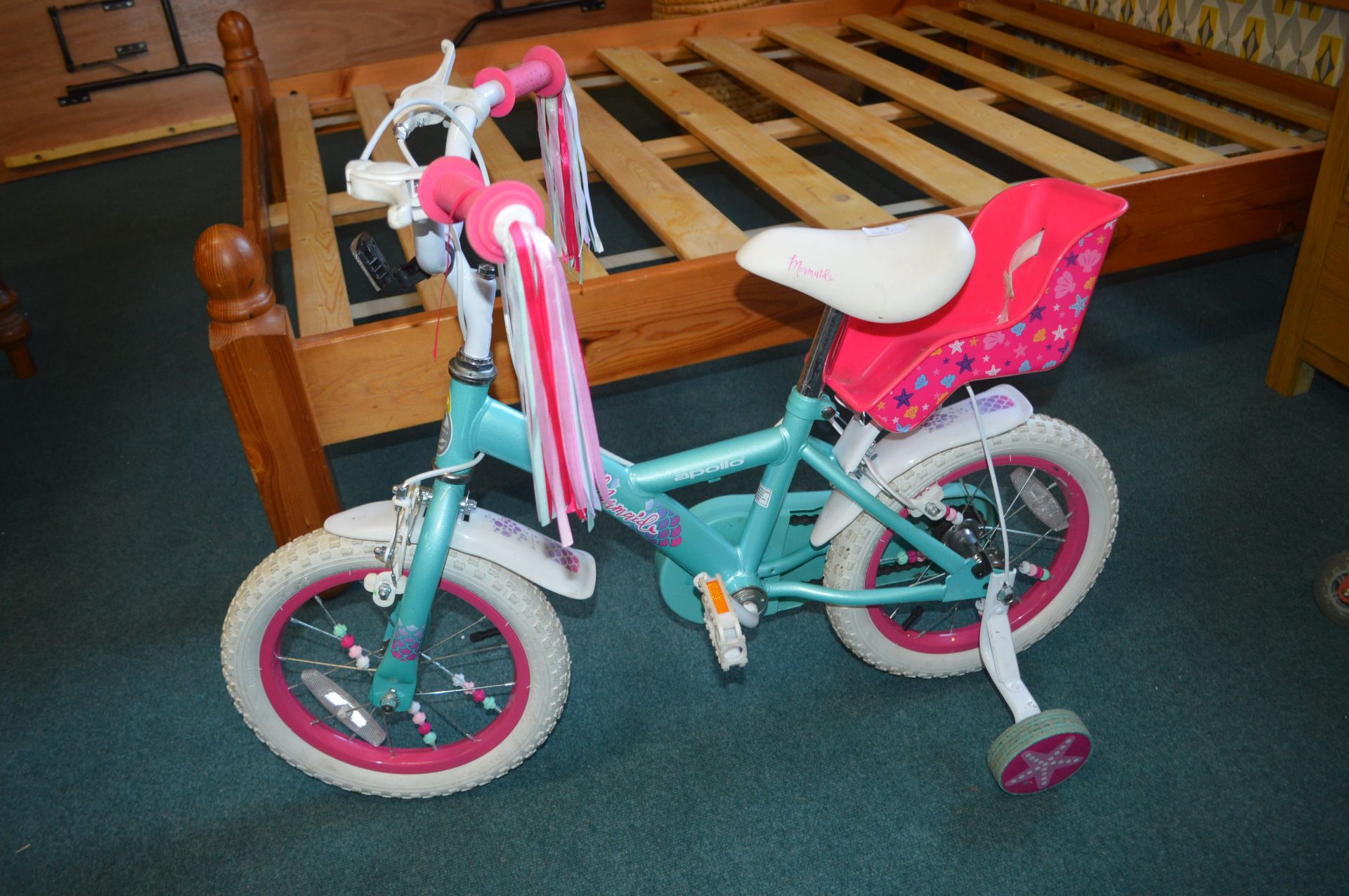 Apollo Girl's Mermaid Bicycle with Stabilisers