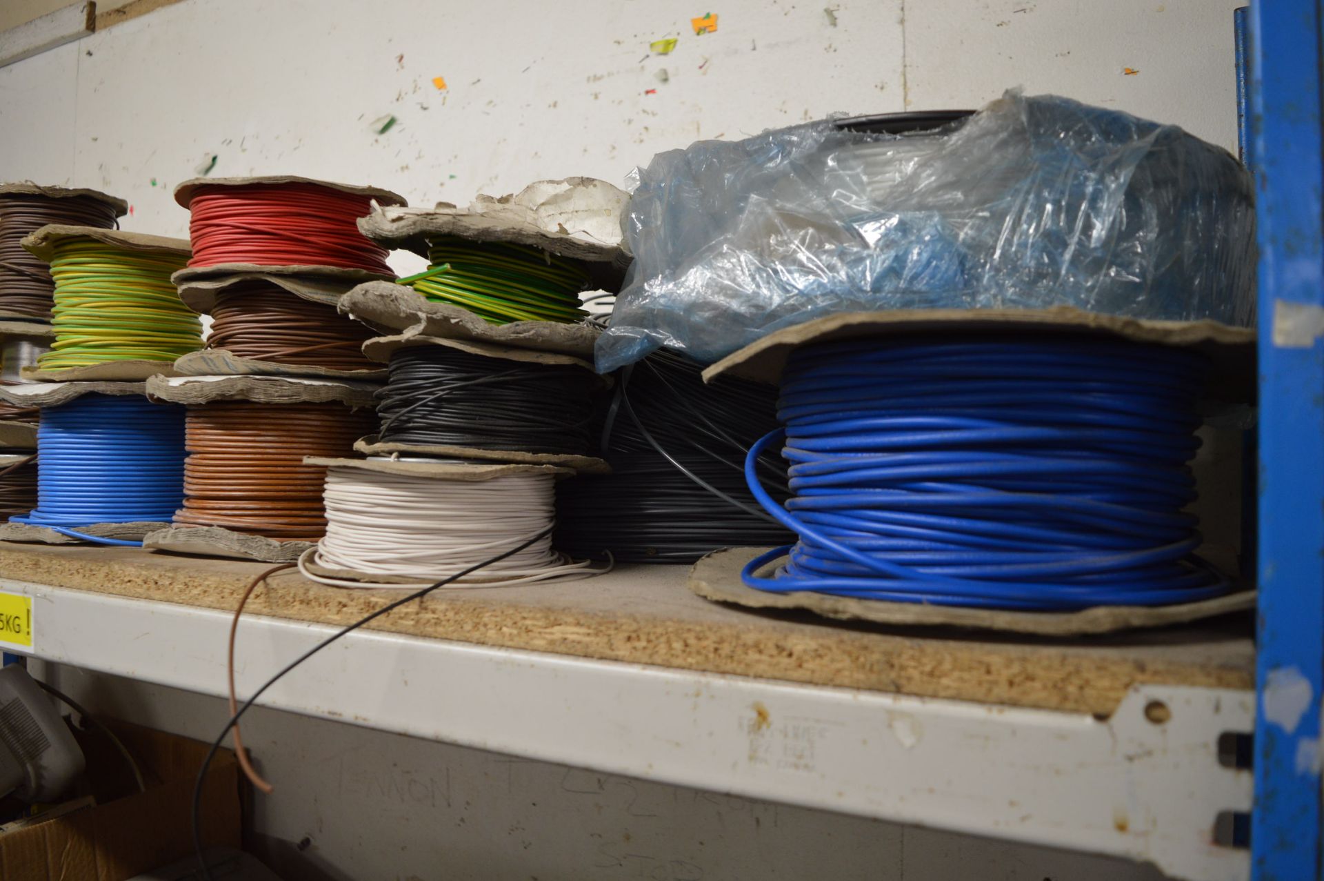 *Contents of Shelf Including Various Part Spools of Cable - Image 2 of 4