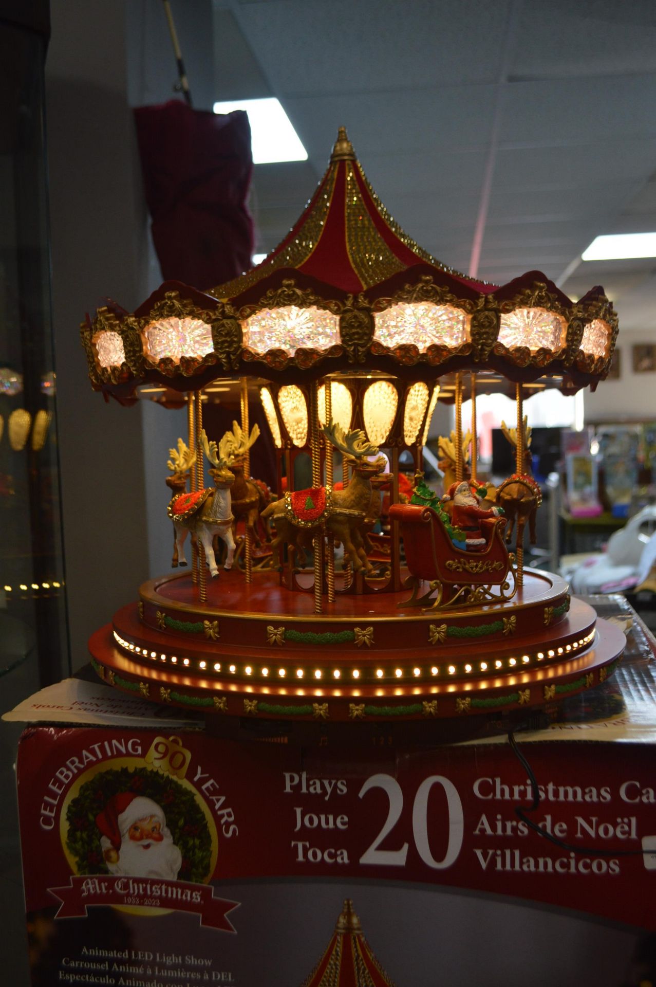 *Christmas Carousel with Illumination and Carols - Bild 2 aus 2