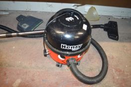*Henry 200 Vacuum Cleaner
