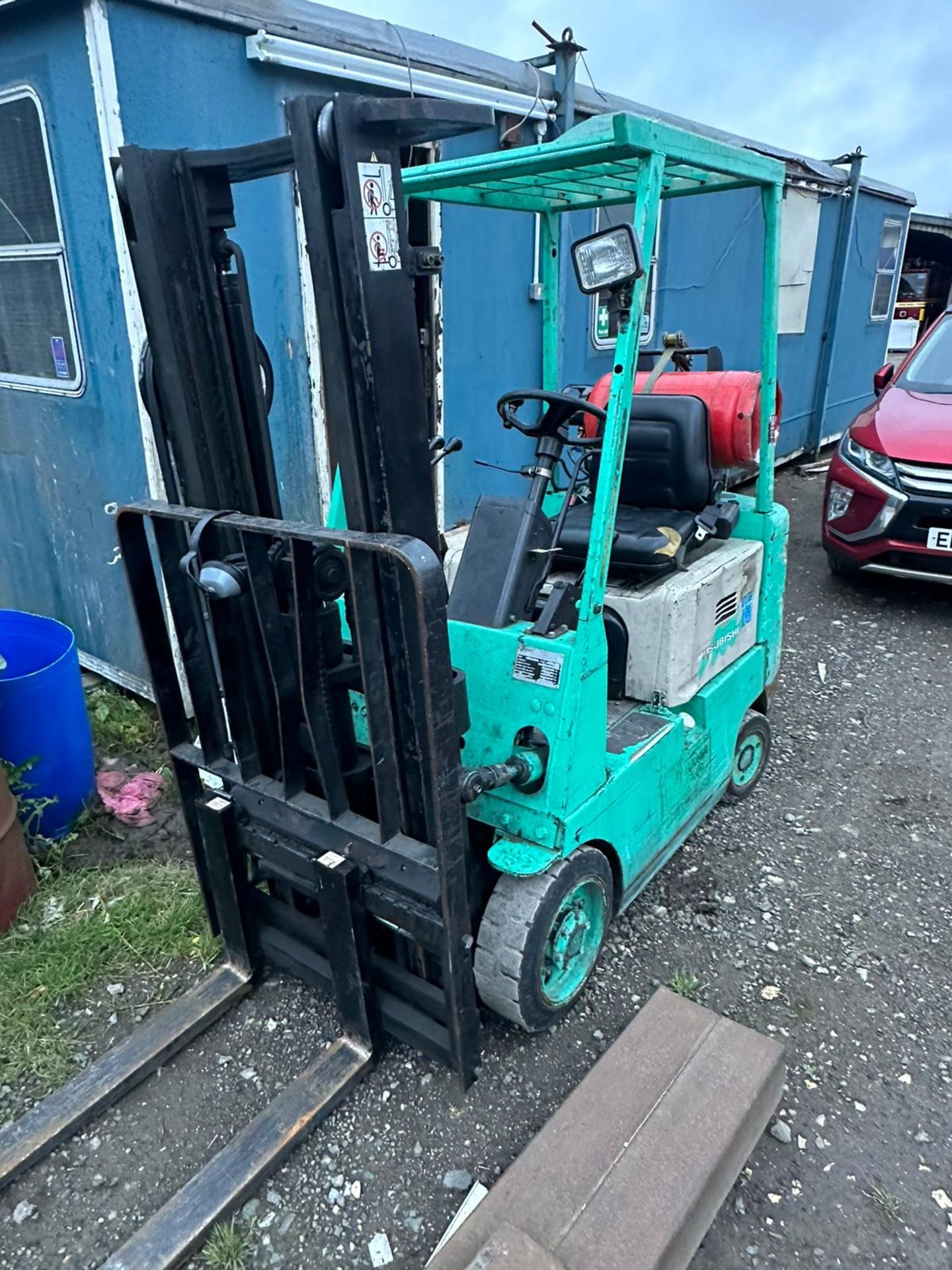 *Mitsubishi FGC15 Gas forklift - container spec, side shift. Full working order - Located at Unit 4, - Image 2 of 6