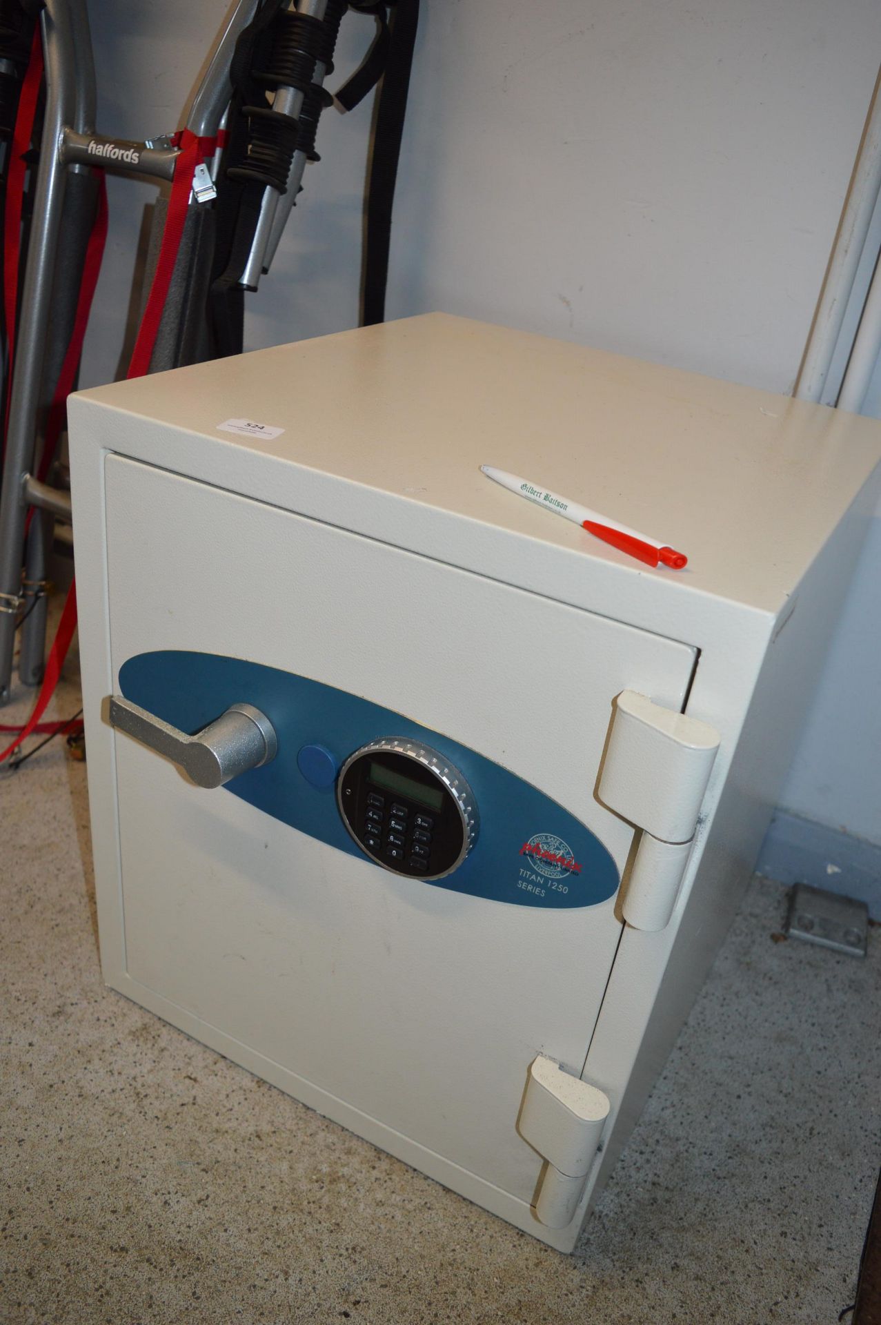 Titan 1250 Series Digital Safe - Image 6 of 6