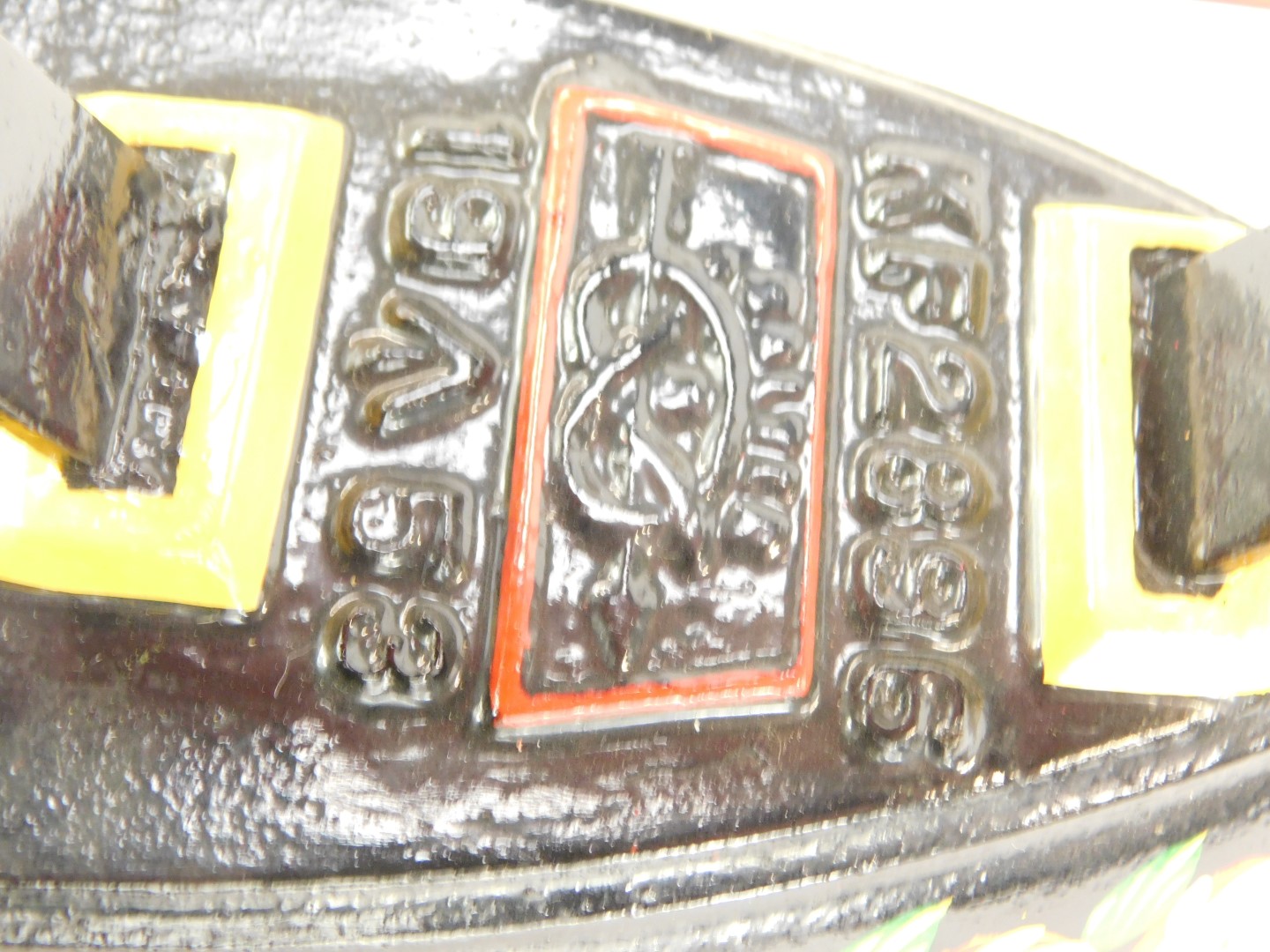 A Salter iron balance weight, painted in the Tole ware style, with red handle and flowers, and gilt - Image 3 of 4