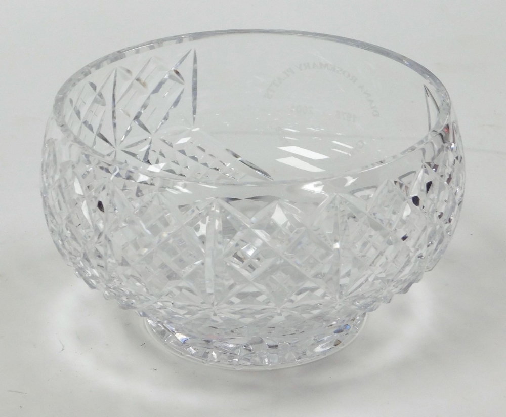 A group of cut and coloured glassware, including a cranberry glass bowl, Victorian mottled glass cre - Image 6 of 9