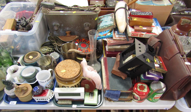 Household wares, ramekins, flower pot, books, playing cards, games, Gladstone bag, etc. (2 trays and